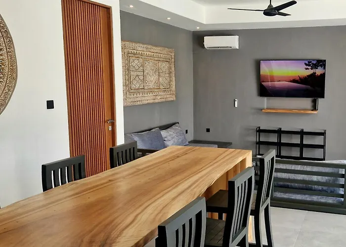 Ku Villa