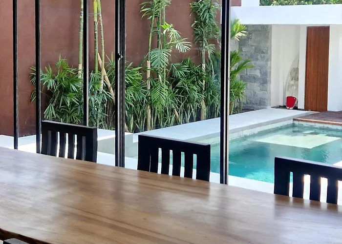 Ku Villa *